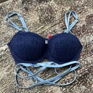 VS PINK LIMTED EDTION Date Wrap PUSH UP BRA